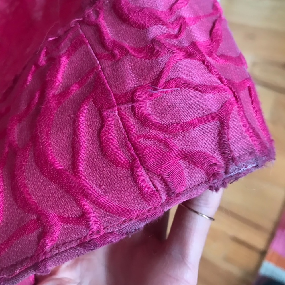 Monique Lhuillier Pink “Give Me a Smooch” Gown - Picture 12 of 15